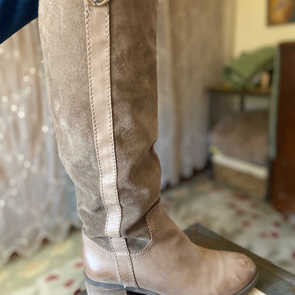 BCBGENERATION TALL LEATHER BOOTS